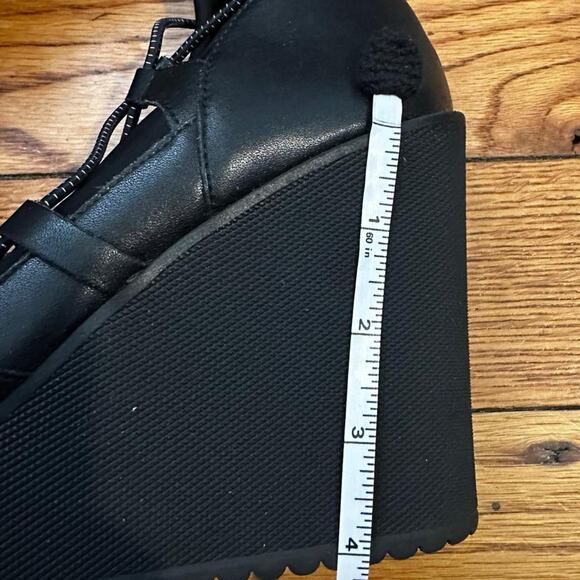 Black Steve Madden Black platform wedge Sock boots - Picture 2 of 6